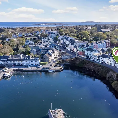 2 Harbour View * Roundstone