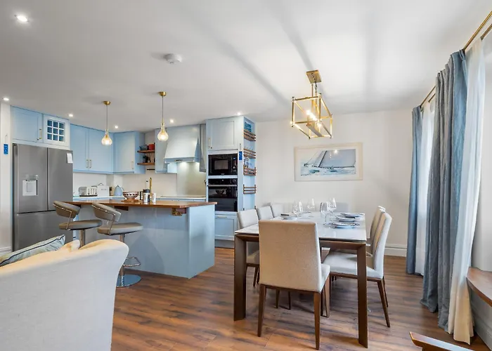 Apartment 2 Harbour View Roundstone