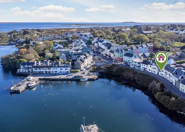 2 Harbour View * Roundstone